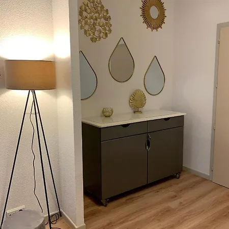 Des 2 Tetes Apartment *